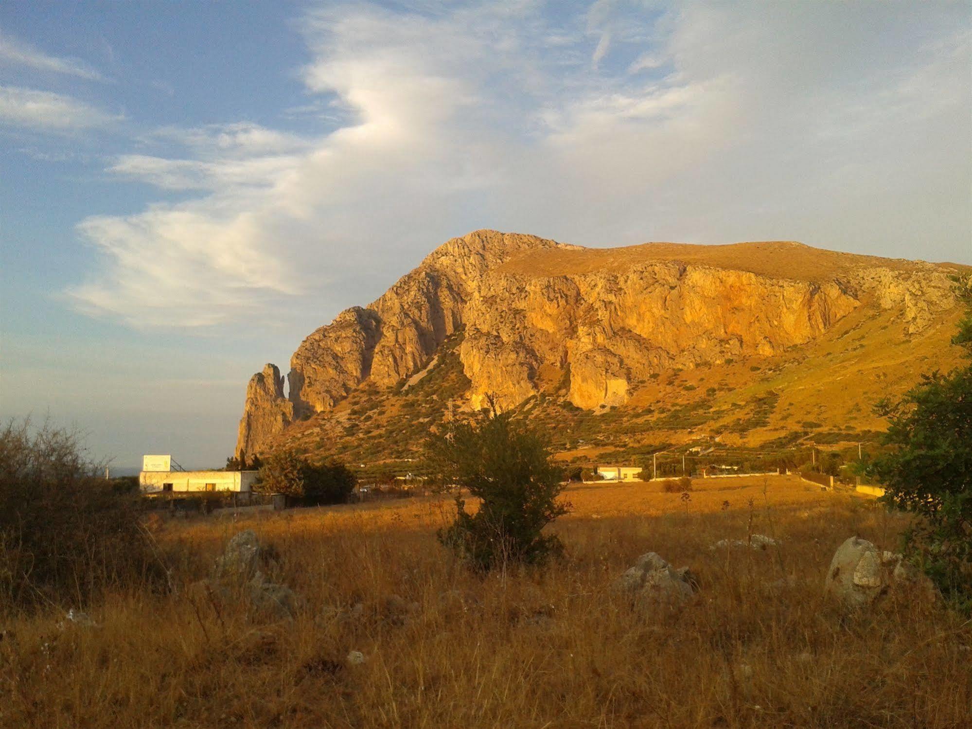 Hotel Sikania San Vito Lo Capo Exteriör bild